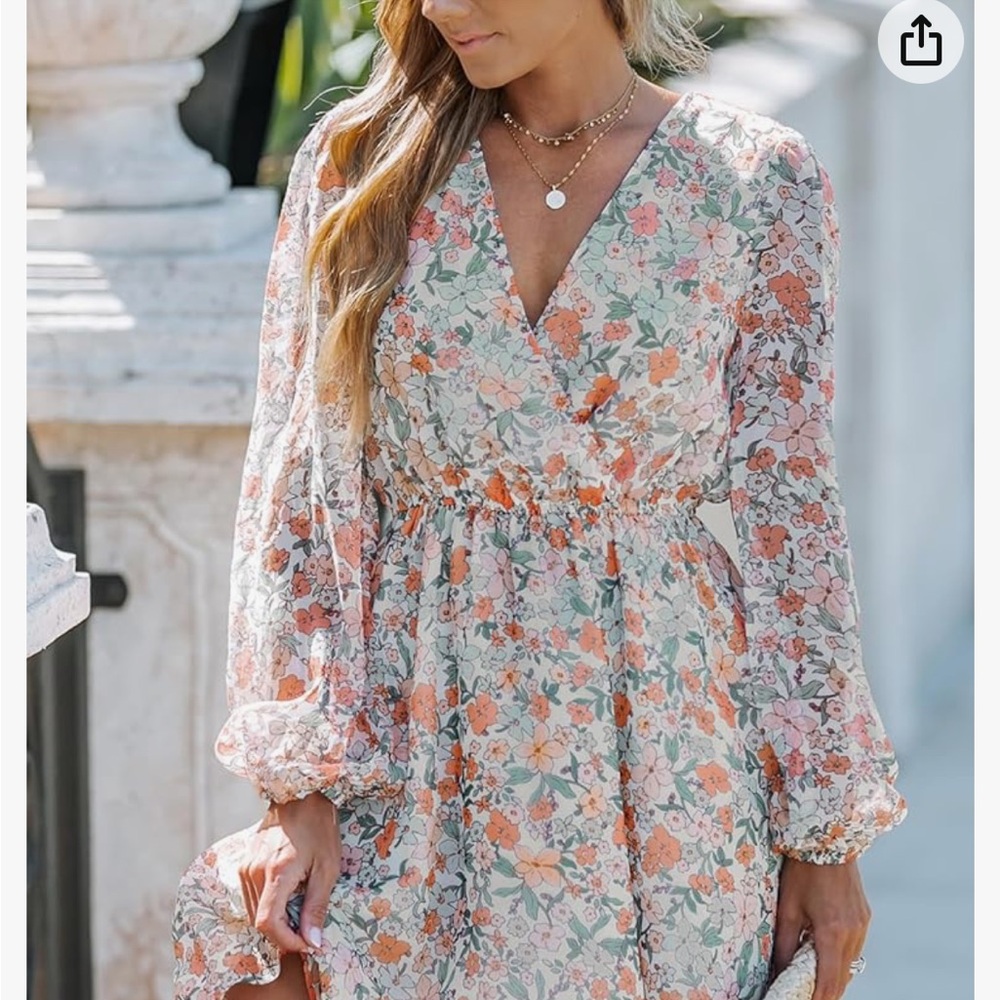 BRAND NEW with tags and in bag, never worn size S Cupshe floral dress